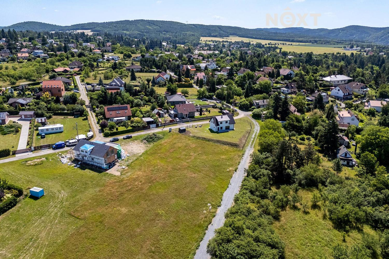 Prodej stavebního pozemku 1 042 m²