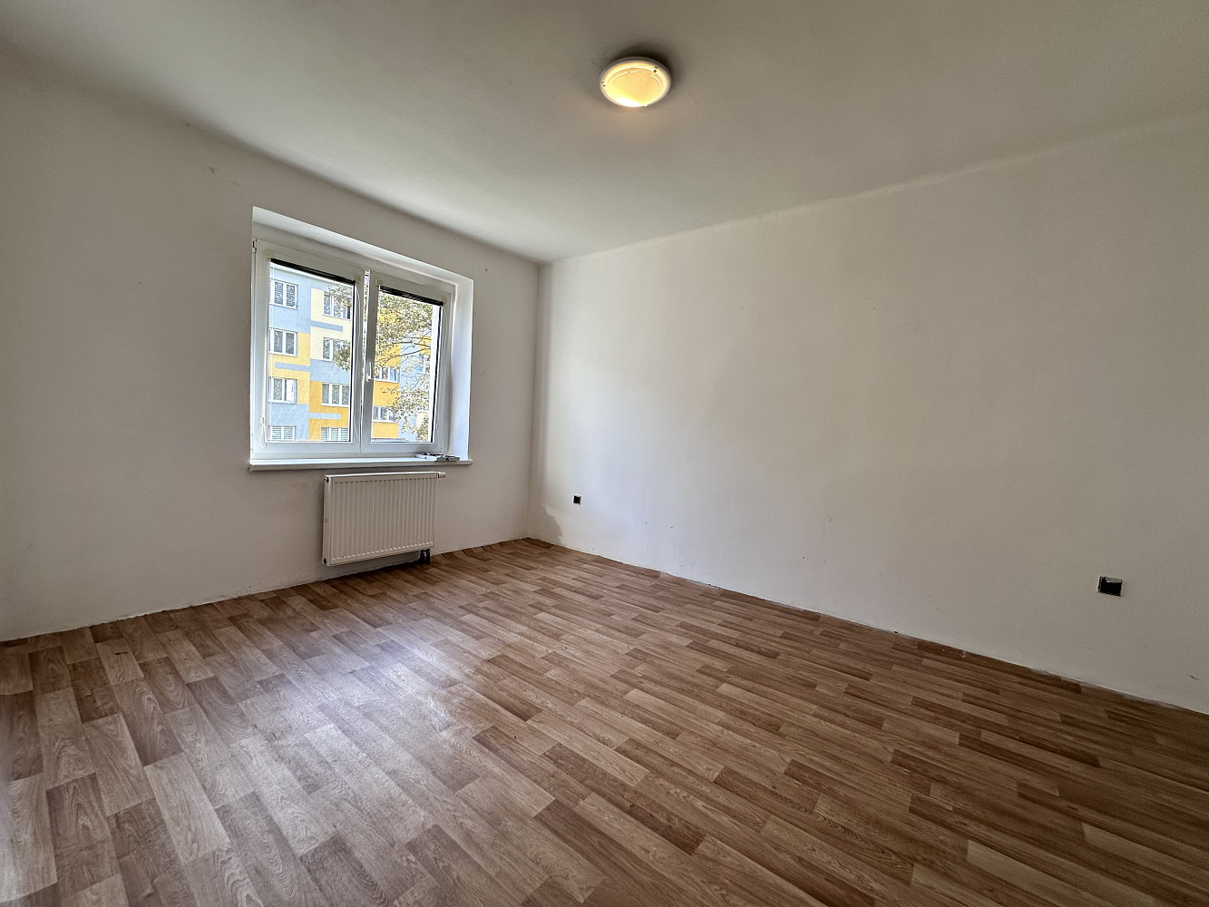 Pronájem bytu 2+1 60 m² – fotografie 3