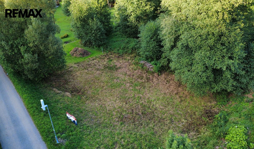 Prodej stavebního pozemku 1 700 m², Poniklá – náhled fotky 4