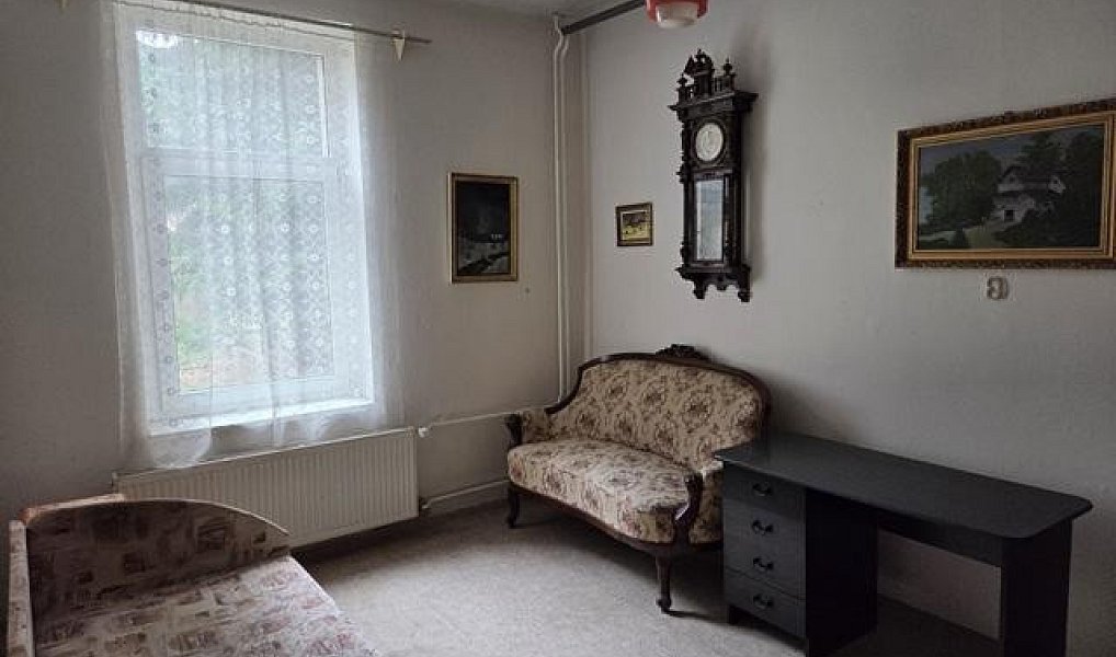 Prodej domu 190 m² s pozemkem 269 m², Pardubice – náhled fotky 2