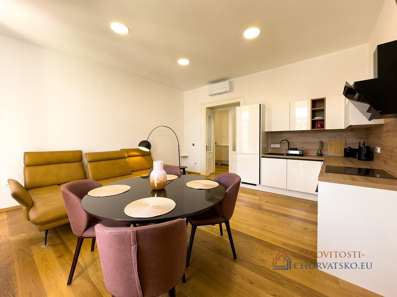 Prodej bytu 2+kk 85 m² – další