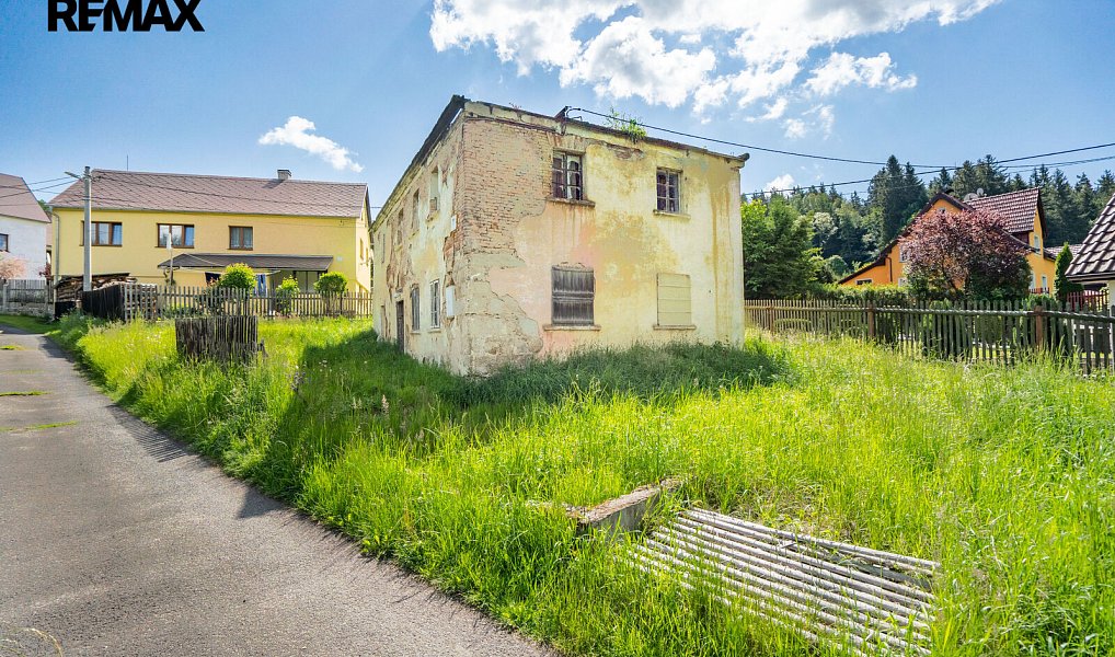 Prodej stavebního pozemku 579 m², Bečov nad Teplou – náhled fotky 2