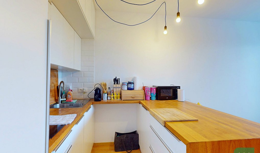Prodej bytu 1+kk 37 m², Hostivice – náhled fotky 2