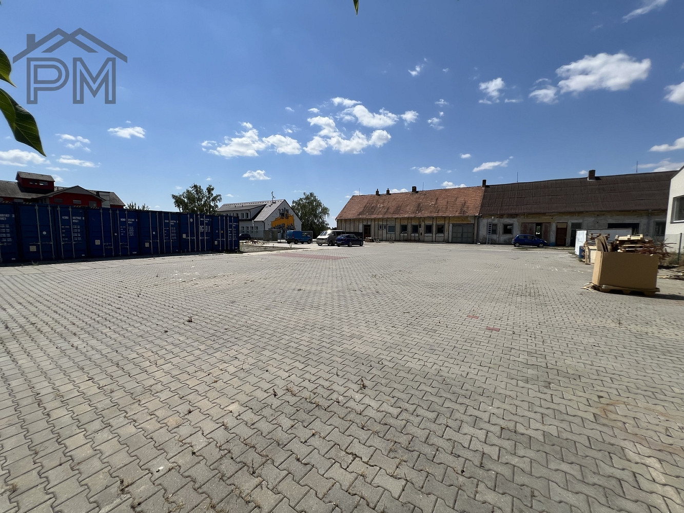 Pronájem komerčního pozemku 500 m² – fotografie 3
