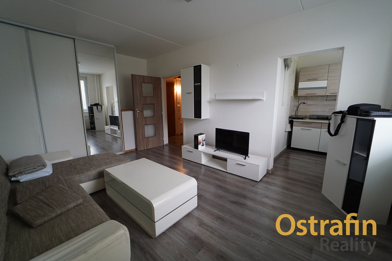 Pronájem bytu 1+kk 29 m²
