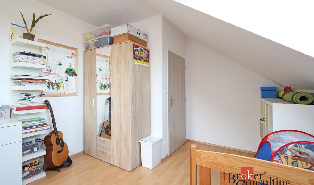 Prodej bytu 3+kk 74 m², Jinočany – náhled fotky 9