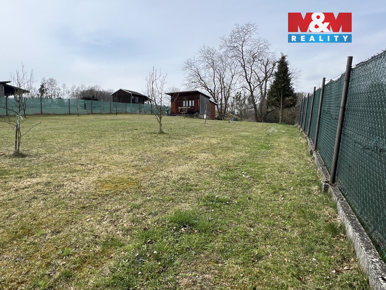 Prodej stavebního pozemku 1 085 m² – pohled 6