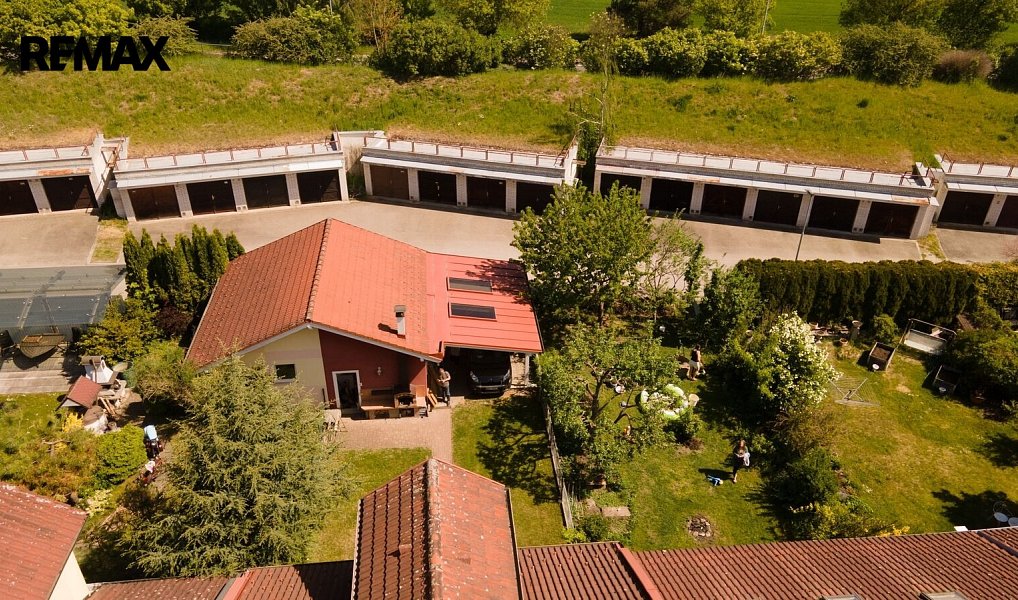 Prodej domu 252 m² s pozemkem 312 m², Jindřichův Hradec – náhled fotky 25