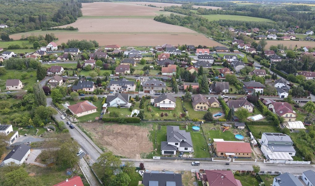 Prodej stavebního pozemku 1 554 m², Škvorec – náhled fotky 9