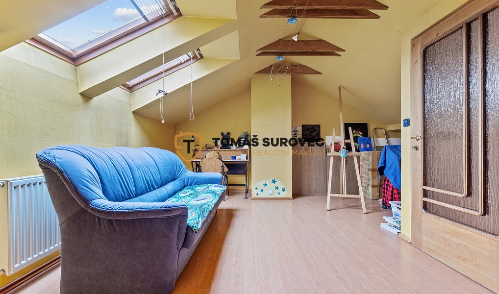 Prodej domu 240 m² s pozemkem 385 m², Horní Lideč – náhled fotky 11