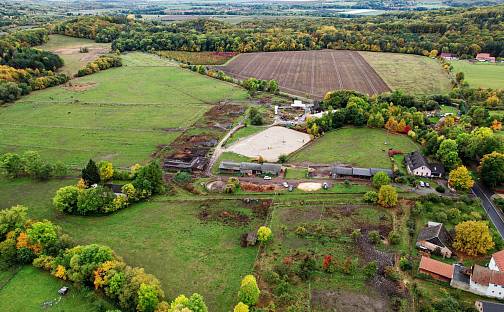 Prodej pozemku 127 000 m², Třebušín, okres Litoměřice