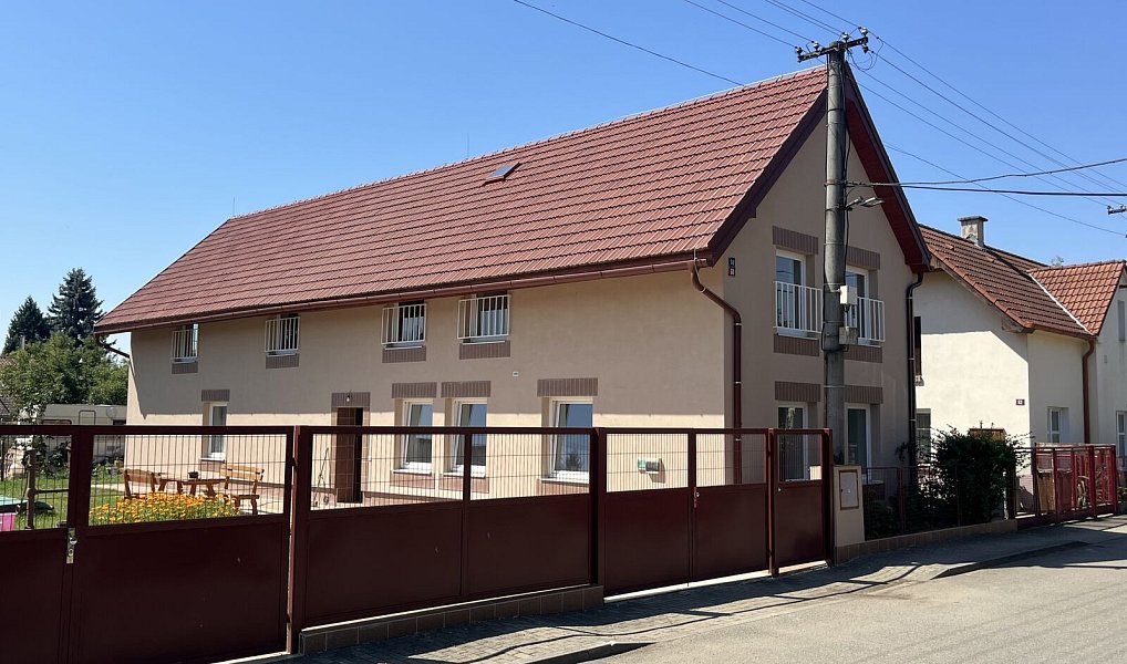 Prodej domu 235 m² s pozemkem 380 m², Hořín – náhled fotky 4