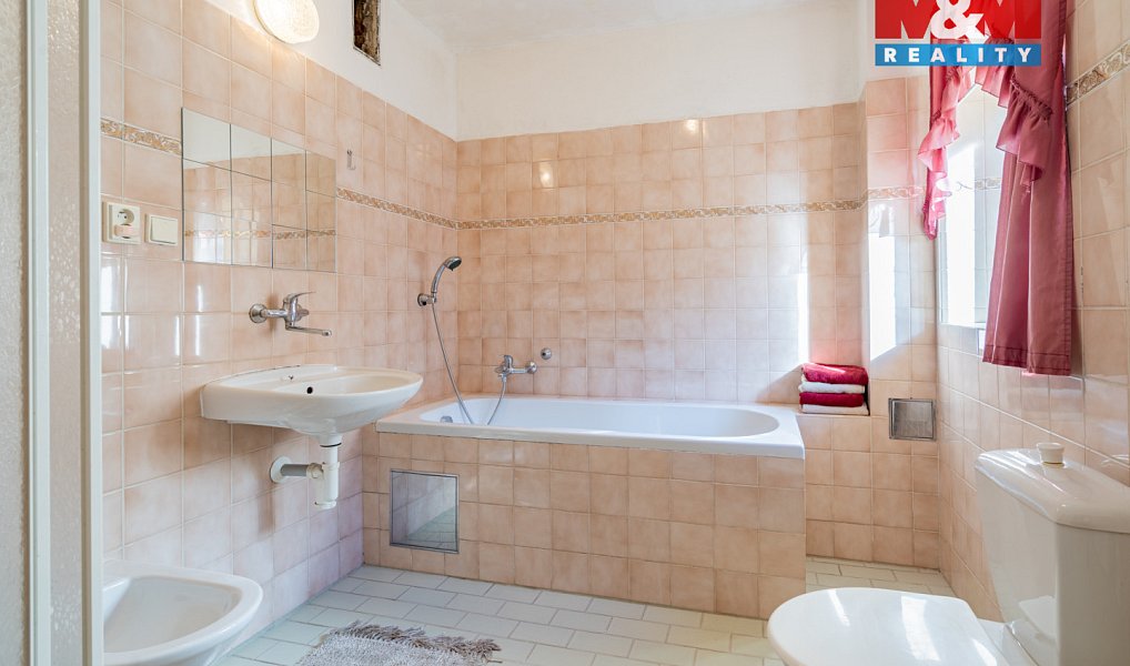 Prodej domu 245 m² s pozemkem 13 625 m², Žirovnice – náhled fotky 9