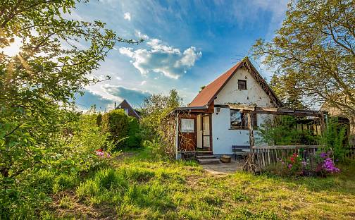 Prodej chaty/chalupy 45 m² s pozemkem 283 m², Praha 5 - Velká Chuchle