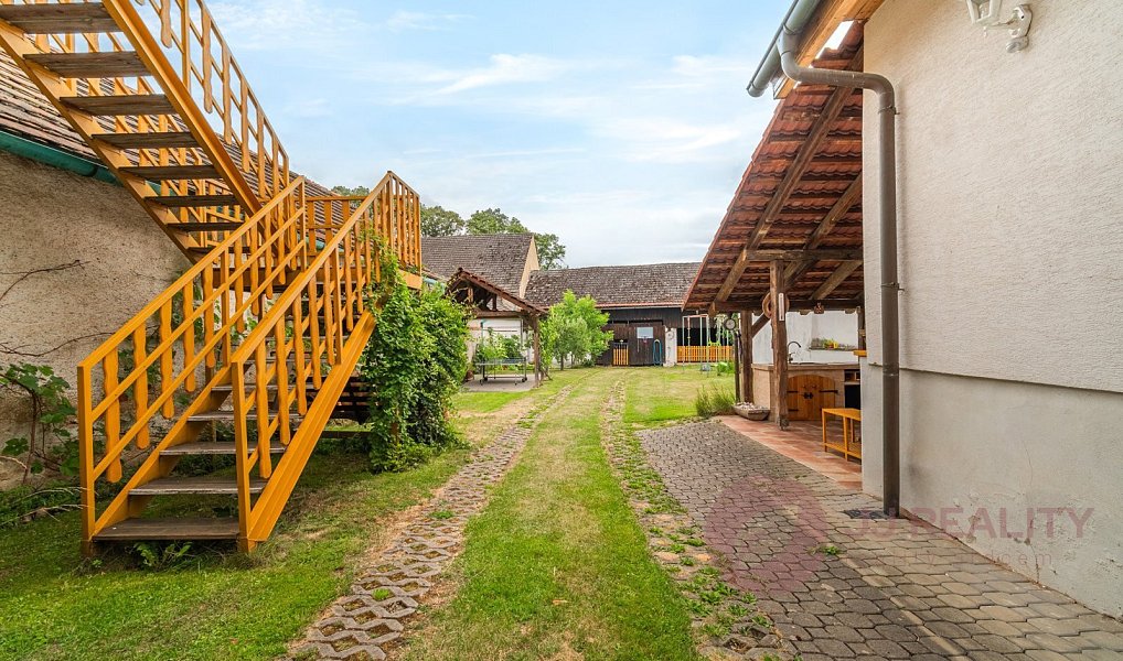 Prodej domu 271 m² s pozemkem 775 m², Šťáhlavy – náhled fotky 41