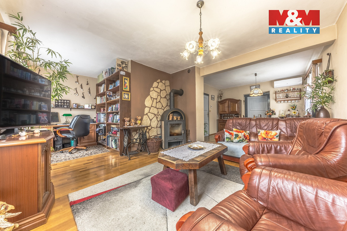 Prodej domu 128 m² s pozemkem 815 m² – pohled 3