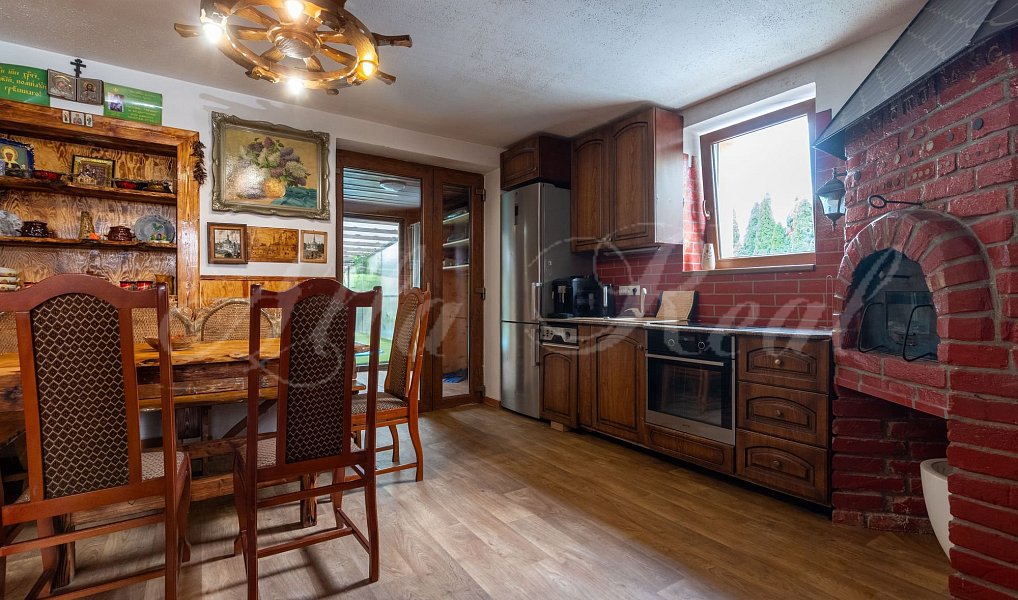 Prodej domu 371 m² s pozemkem 1 670 m², Modřice – náhled fotky 4