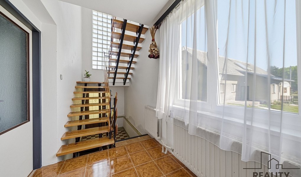 Prodej domu 213 m² s pozemkem 569 m², Šternberk – náhled fotky 13