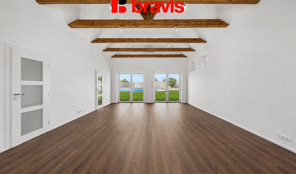 Prodej domu 304 m² s pozemkem 2 869 m², Vítonice – náhled fotky 11