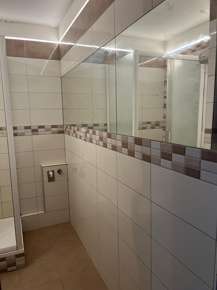 Pronájem bytu 2+1 62 m² — photo 3