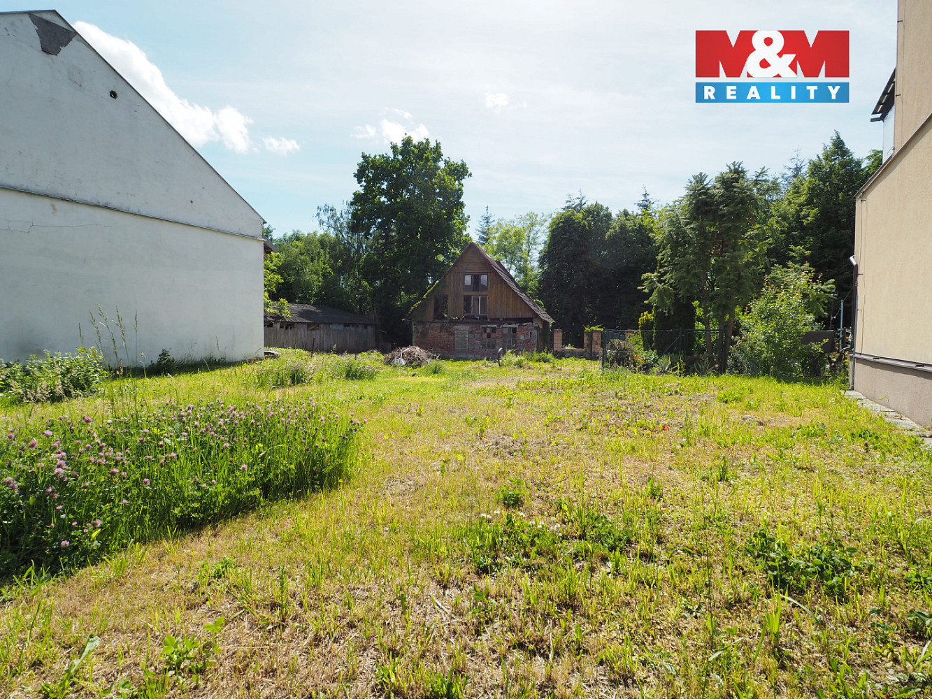 Prodej stavebního pozemku 828 m² — photo 2