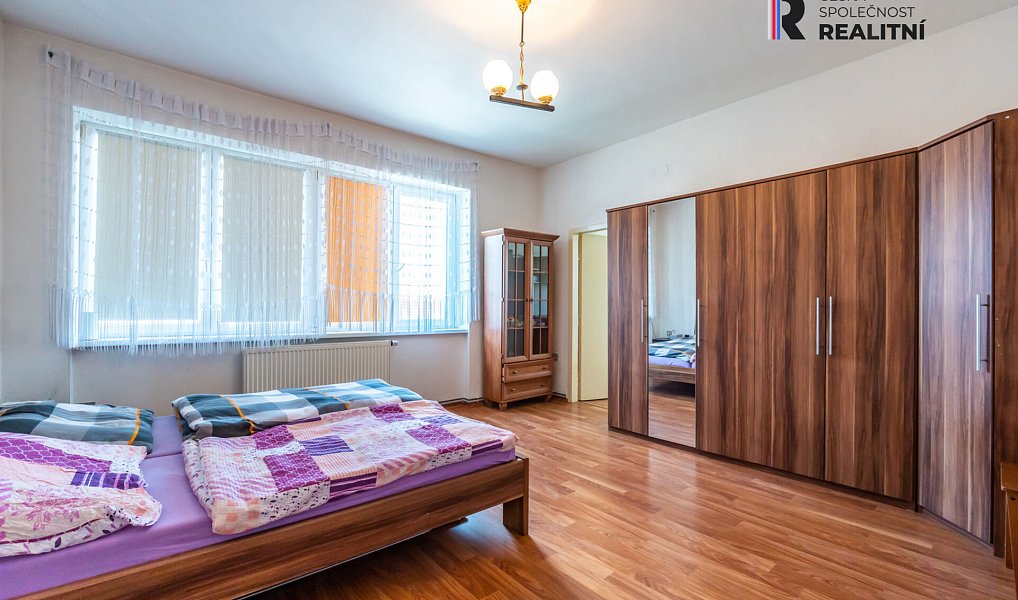 Prodej domu 420 m² s pozemkem 1 238 m², Jevišovice – náhled fotky 11