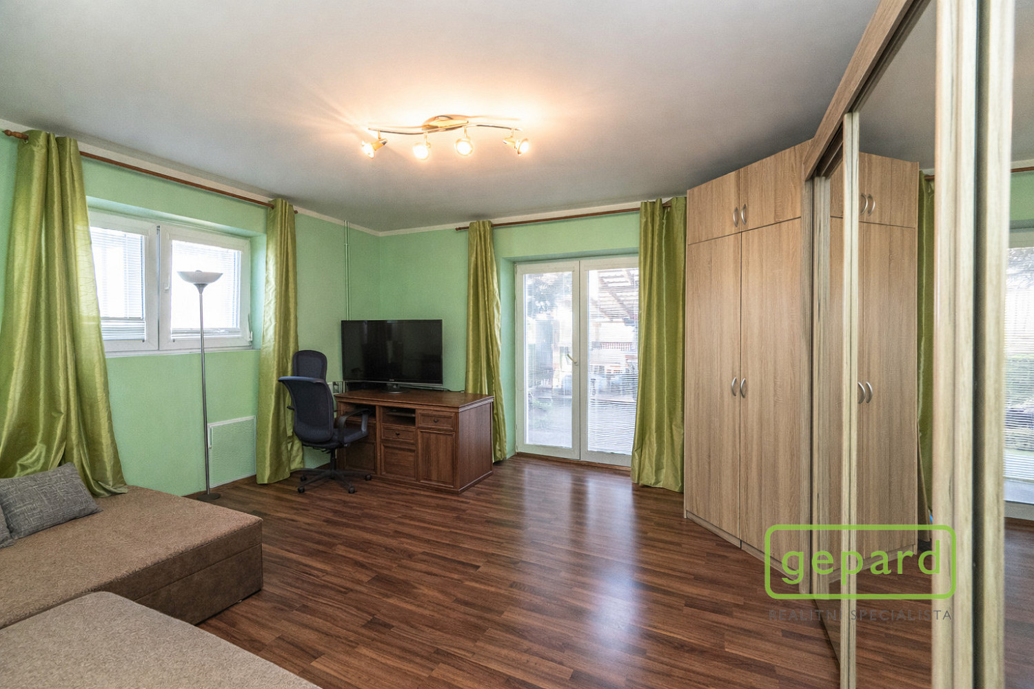 Prodej domu 152 m² s pozemkem 463 m² – fotografie 3