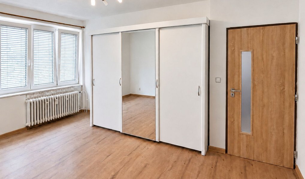 Pronájem bytu 3+1 80 m², Aš – náhled fotky 6