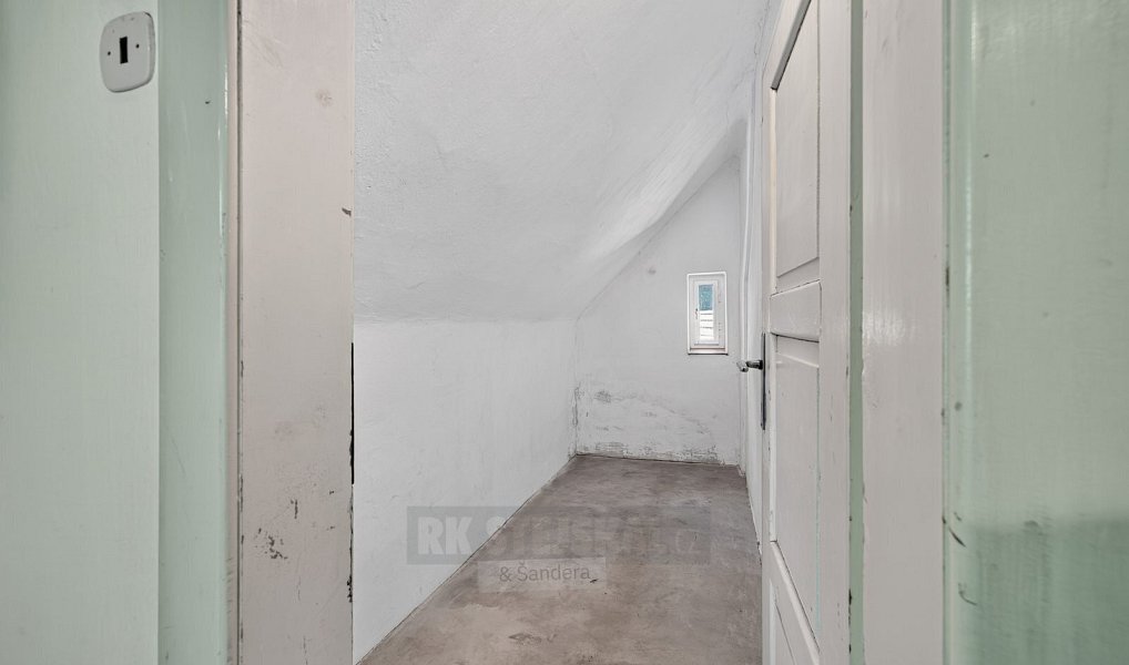 Prodej domu 339 m² s pozemkem 9 216 m², Mirkovice – náhled fotky 26