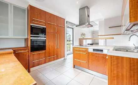 Prodej domu 205 m² s pozemkem 251 m², Lužnická, Sezimovo Ústí, okres Tábor
