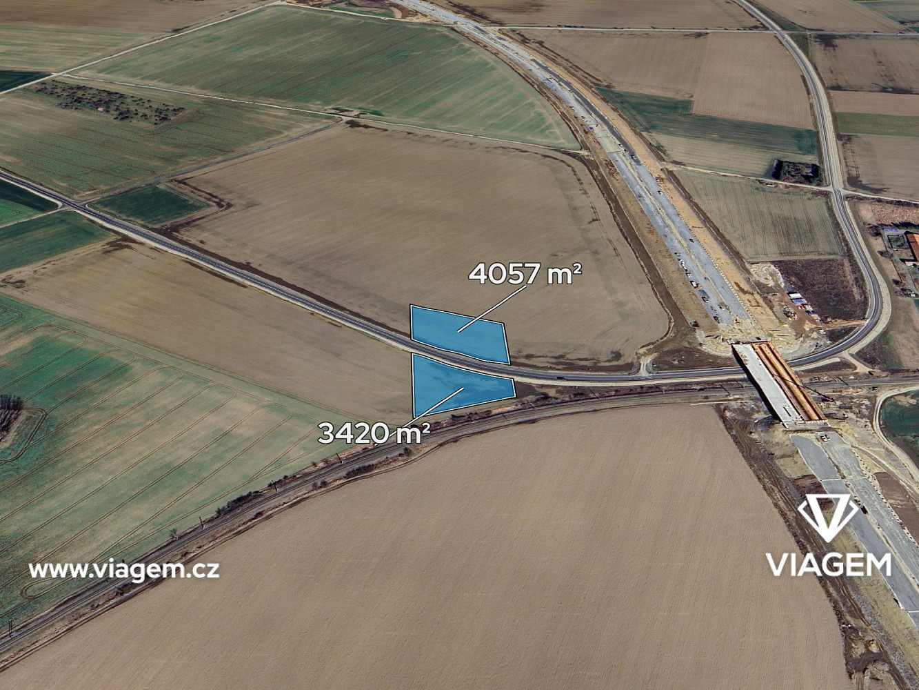 Prodej pole 830 m²
