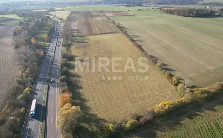 Prodej pole 16 095 m², Předměřice nad Jizerou, okres Mladá Boleslav