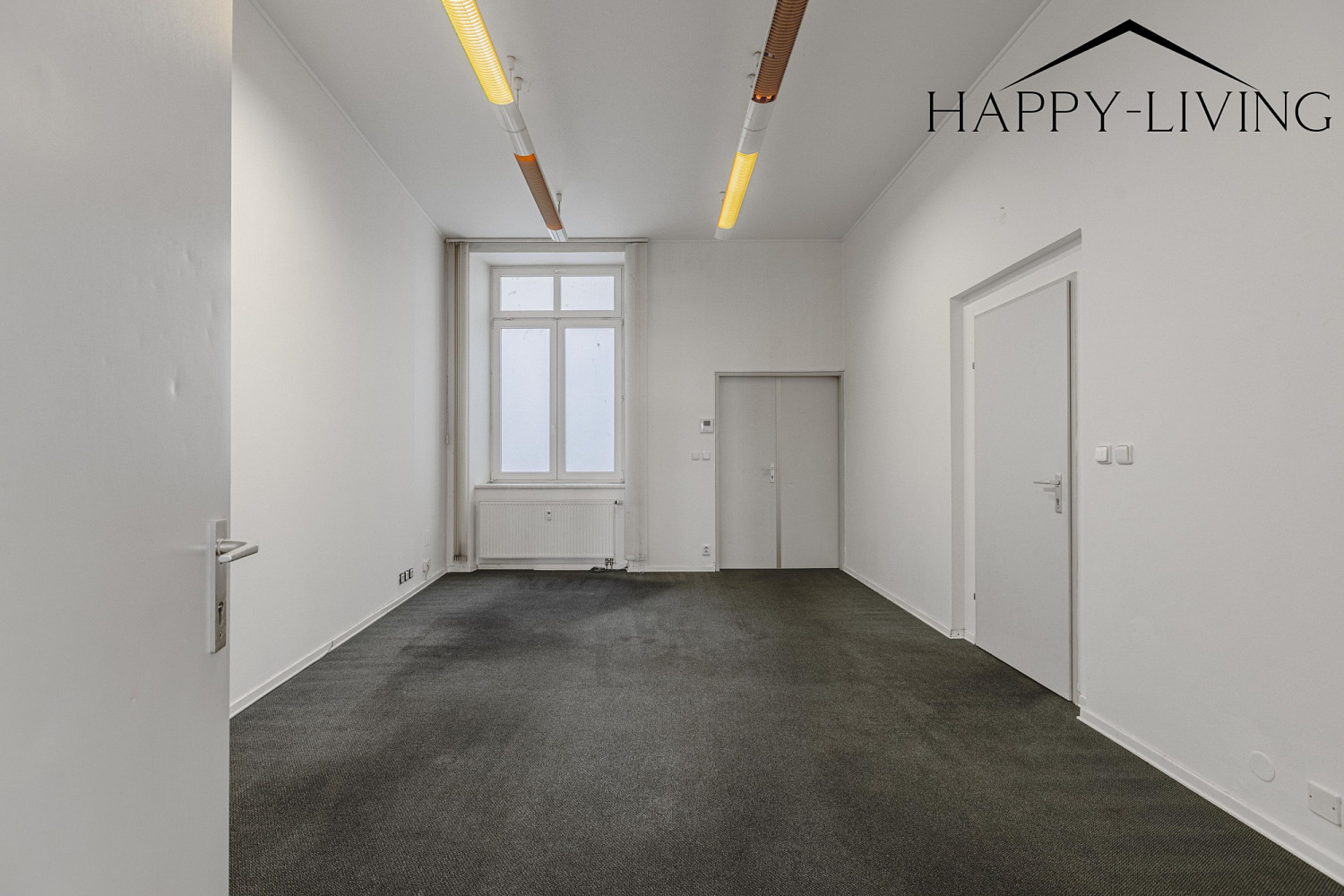 Pronájem kanceláře 138 m² - Więcej