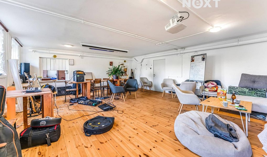 Prodej domu 900 m² s pozemkem 4 998 m², Strážná – náhled fotky 10