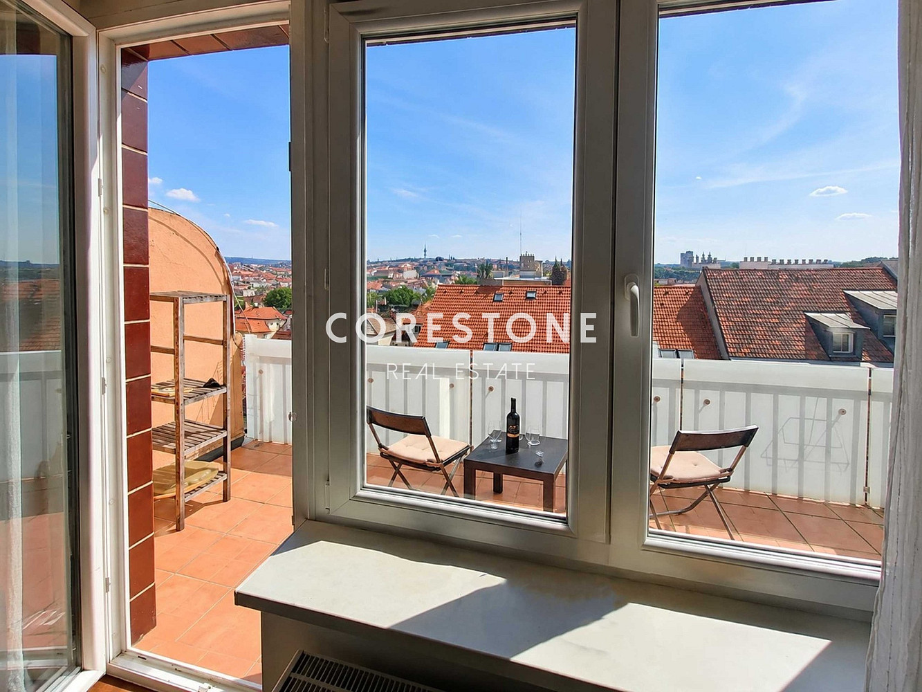 Pronájem bytu 2+kk 49 m² – fotografie 2
