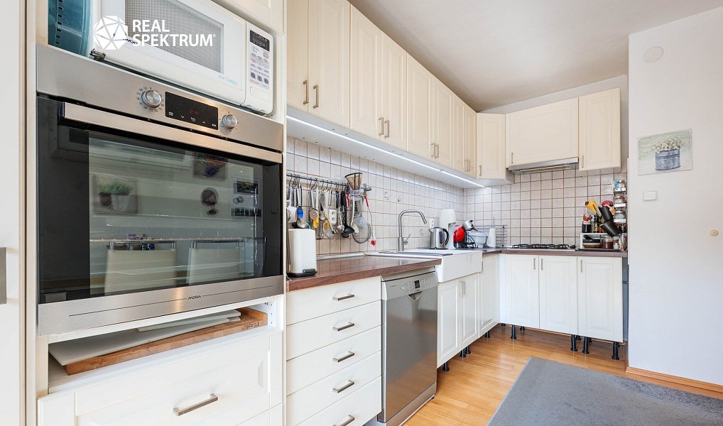 Prodej domu 217 m² s pozemkem 349 m², Brno – náhled fotky 24