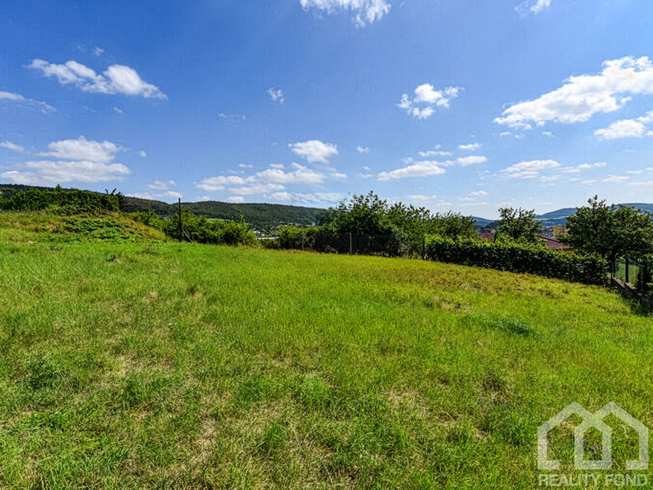 Prodej stavebního pozemku 1 110 m² — photo 4