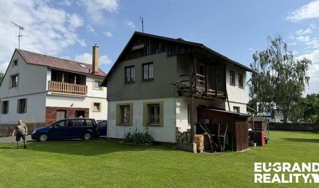 Prodej domu 320 m² s pozemkem 2 286 m², Staré Křečany – náhled fotky 3