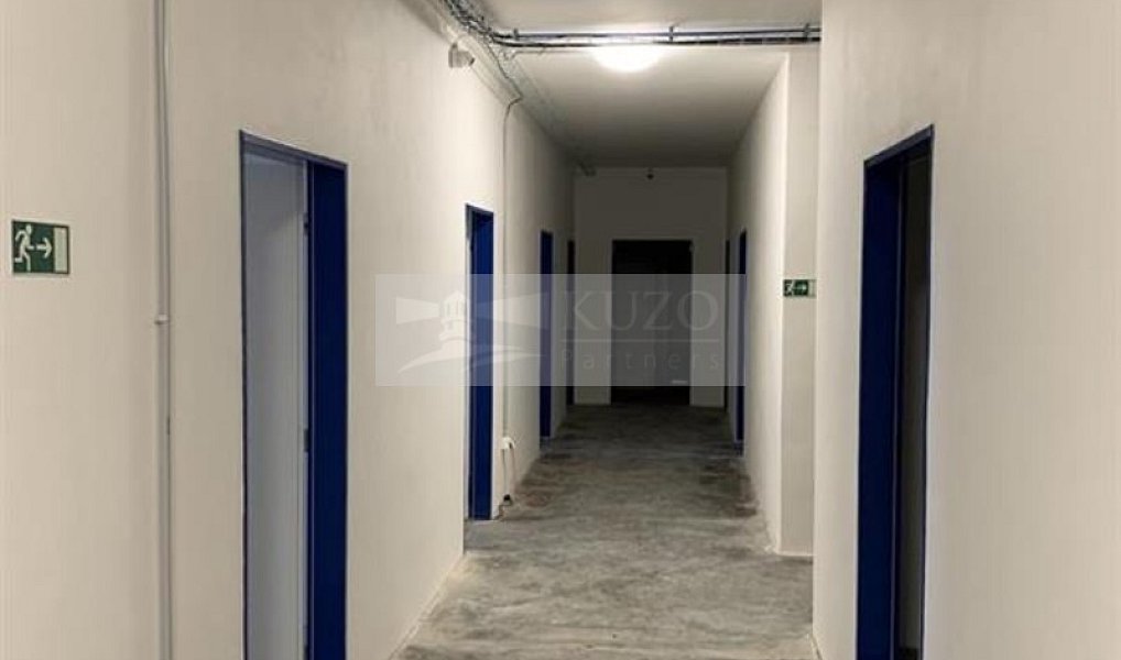 Pronájem skladovacích prostor 15 m², Dobříč – náhled fotky 6