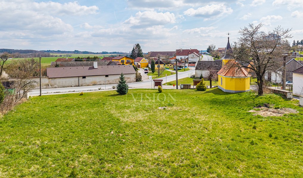 Prodej stavebního pozemku 1 200 m², Bečice – náhled fotky 3