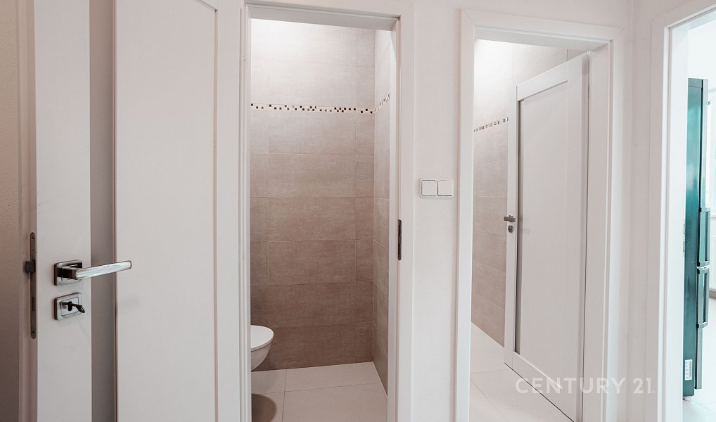 Pronájem bytu 2+kk 64 m², Jindřichův Hradec – náhled fotky 10