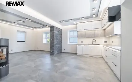 Pronájem bytu 4+kk 214 m²
