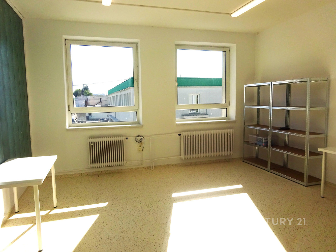 Pronájem kanceláře 27 m²