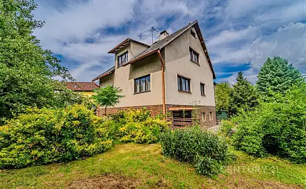 Prodej domu 290 m² s pozemkem 793 m², Týnec nad Sázavou - Podělusy, okres Benešov