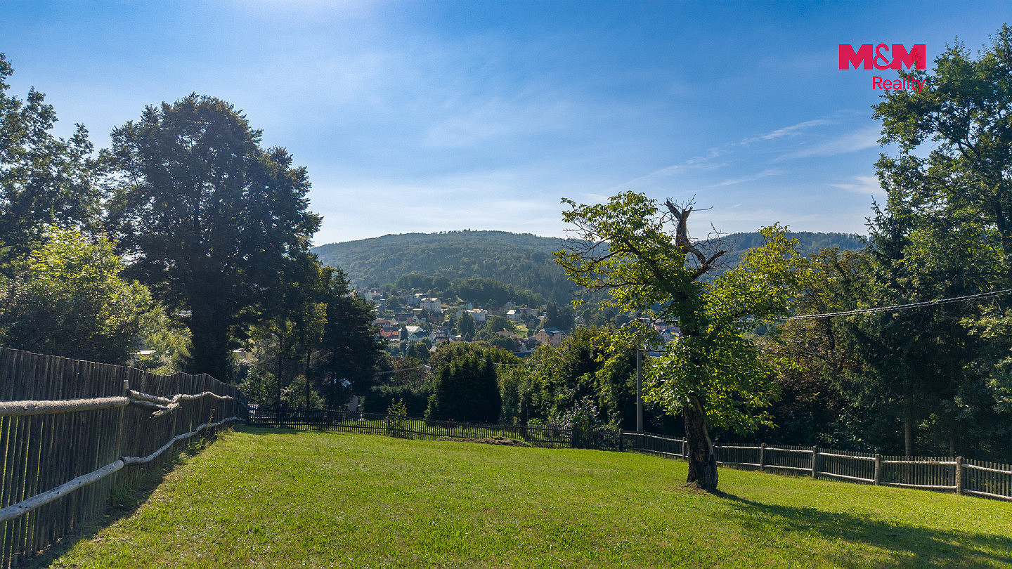 Prodej stavebního pozemku 1 869 m² – fotografie 2