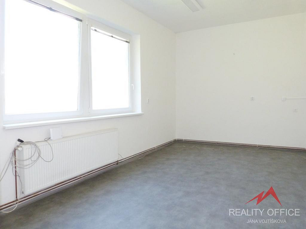 Pronájem komerčního objektu (jiného typu) 73 m² – fotografie 5