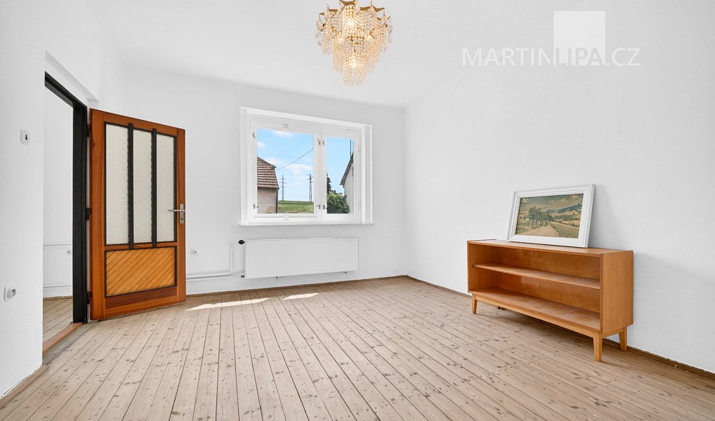 Prodej domu 274 m² s pozemkem 1 290 m², Senomaty – náhled fotky 8