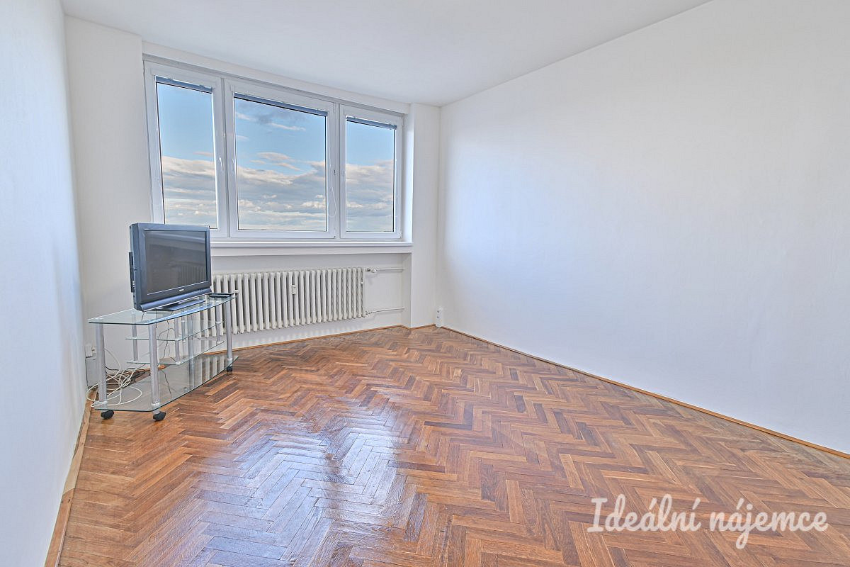 Pronájem bytu 3+1 68 m² – fotografie 5
