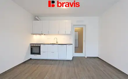 Pronájem bytu 1+kk 34 m²
