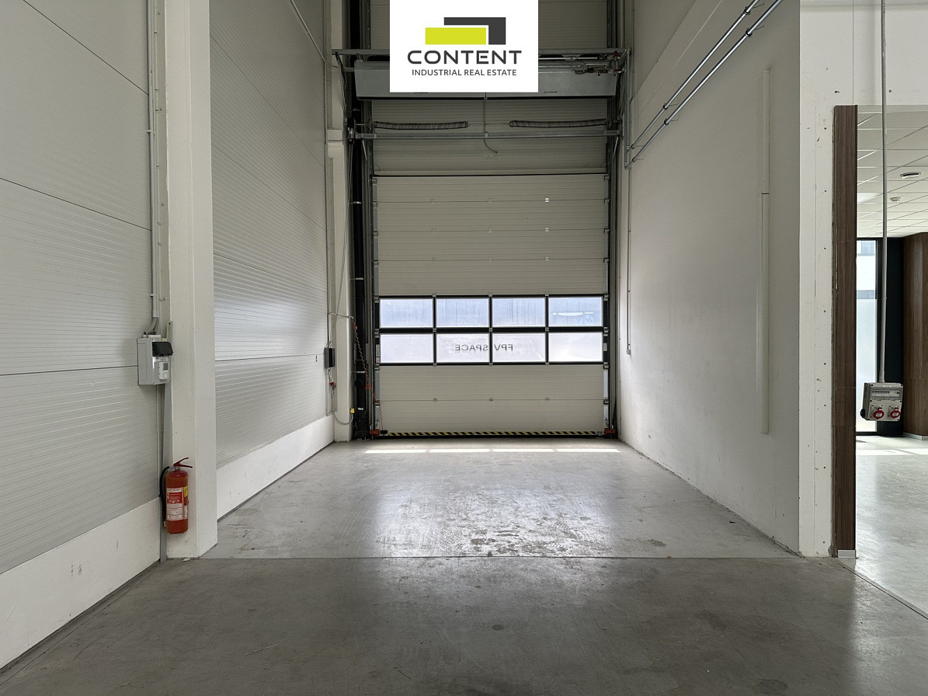Pronájem skladovacích prostor 943 m² – fotografie 4